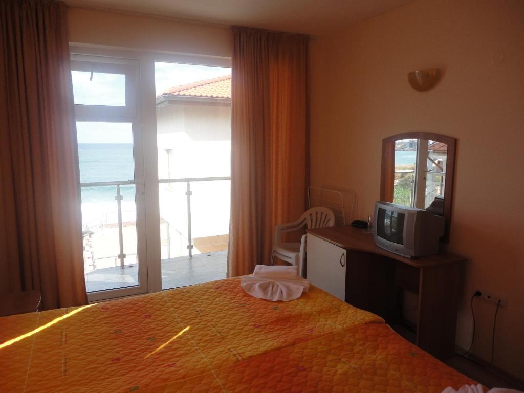 Barex Family Hotel Sozopol Habitación foto
