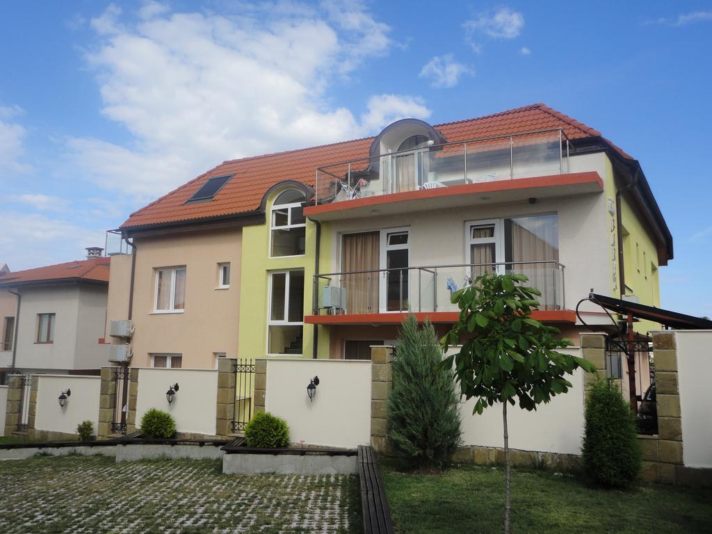 Barex Family Hotel Sozopol Exterior foto