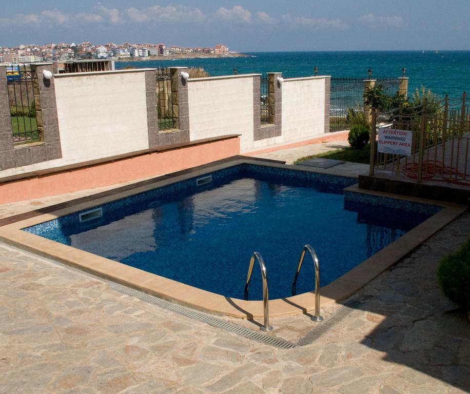Barex Family Hotel Sozopol Exterior foto